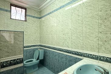 Taman Tasik Semenyih (Lake Residence)