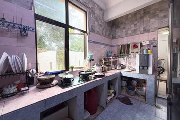 Taman Tasik Semenyih (Lake Residence)