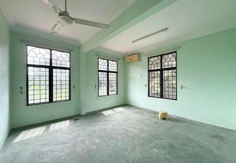 Taman Tasik Semenyih (Lake Residence)