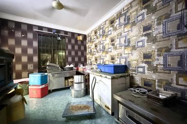 Taman Tasik Semenyih (Lake Residence)