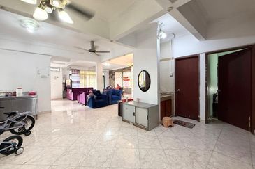 Taman Tasik Semenyih (Lake Residence)