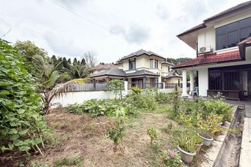 Taman Tasik Semenyih (Lake Residence)