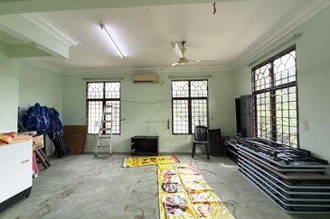 Taman Tasik Semenyih (Lake Residence)