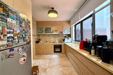 Changkat Kiara Surya