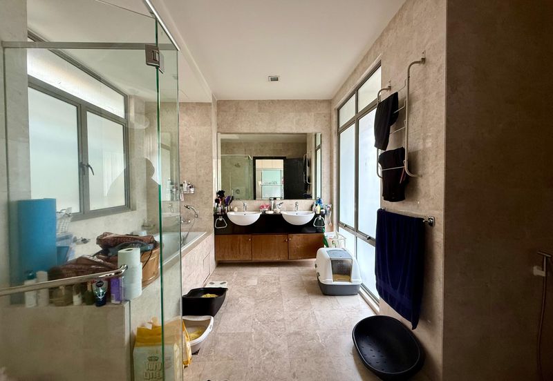 Changkat Kiara Surya