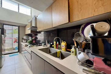 Changkat Kiara Surya