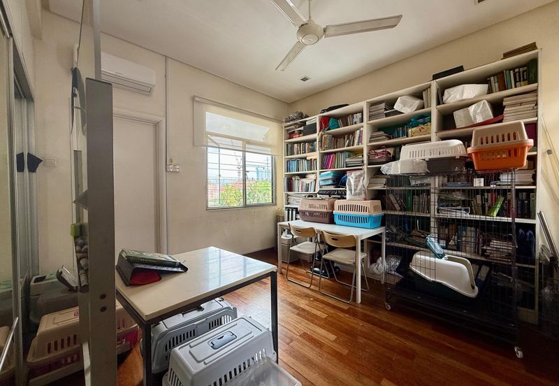 Changkat Kiara Surya