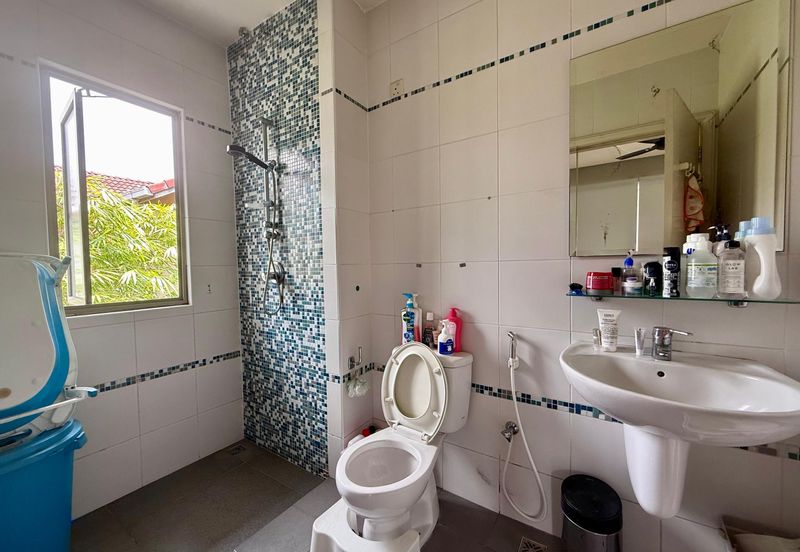 Changkat Kiara Surya