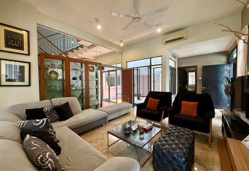 Changkat Kiara Surya