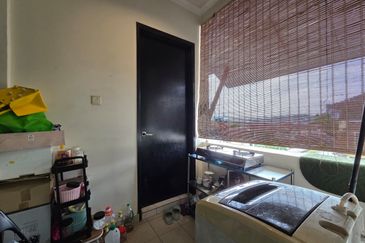 Avenue 2, Lake Valley