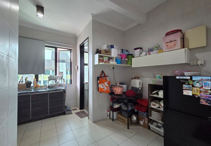 Avenue 2, Lake Valley