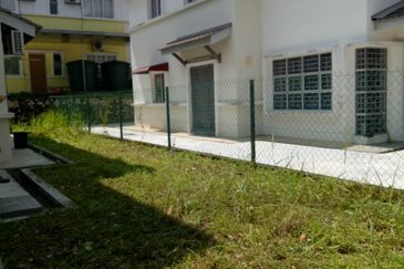 Taman Tasik Semenyih (Lake Residence)