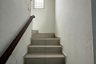 Taman Tasik Semenyih (Lake Residence)