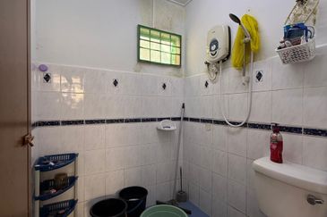 Taman Tasik Semenyih (Lake Residence)