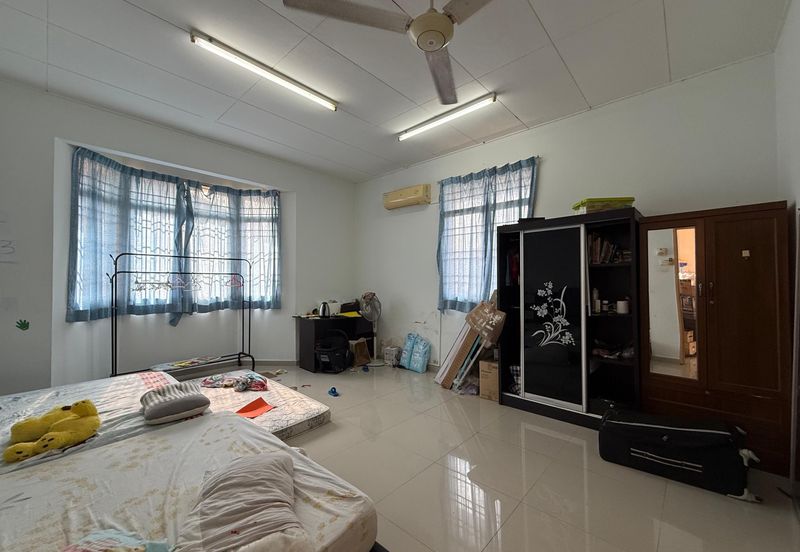 Taman Tasik Semenyih (Lake Residence)