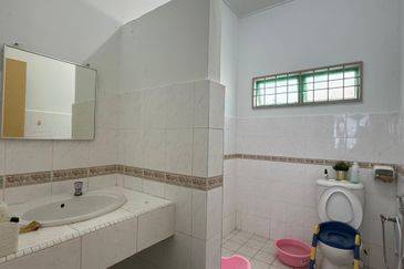 Taman Tasik Semenyih (Lake Residence)