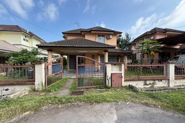 Taman Tasik Semenyih (Lake Residence)