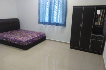 Taman Tasik Semenyih (Lake Residence)