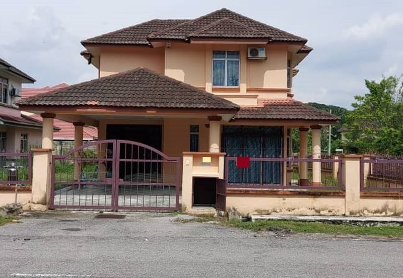 Taman Tasik Semenyih (Lake Residence)