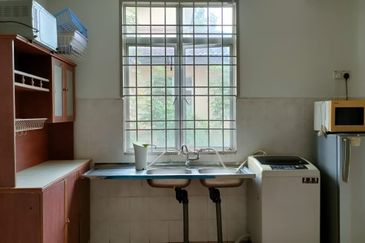 Taman Tasik Semenyih (Lake Residence)