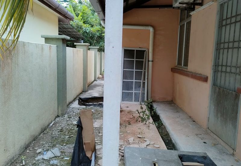 Taman Tasik Semenyih (Lake Residence)