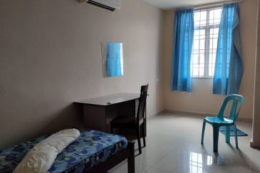 Taman Tasik Semenyih (Lake Residence)