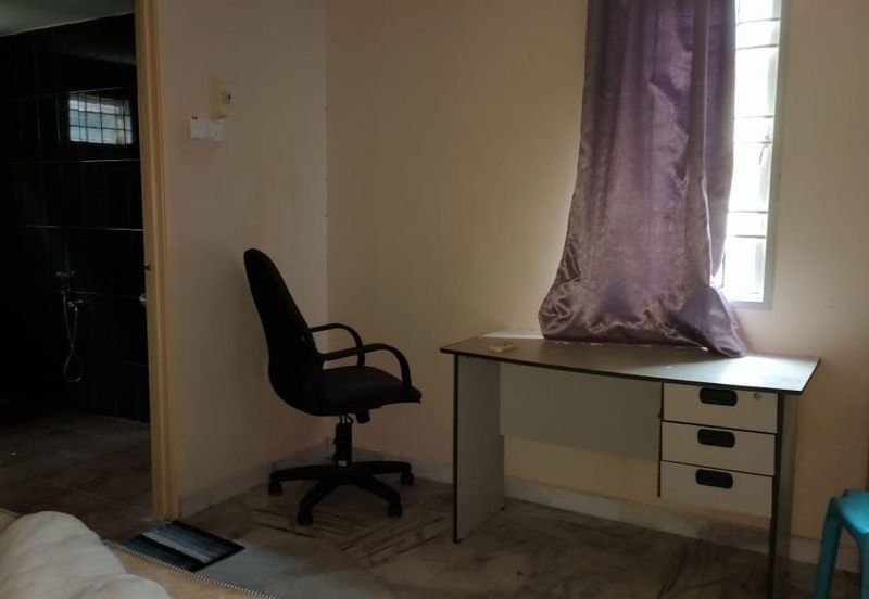 Taman Tasik Semenyih (Lake Residence)