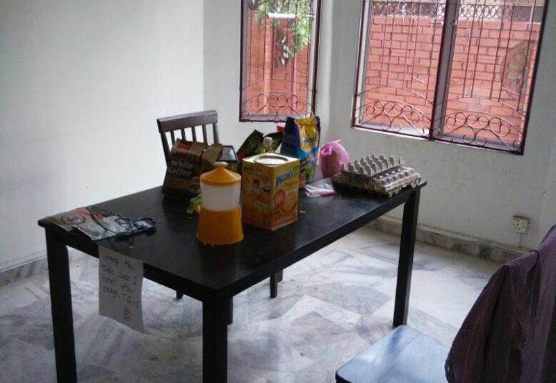 Taman Tasik Semenyih (Lake Residence)