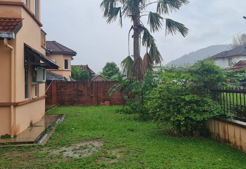 Taman Tasik Semenyih (Lake Residence)