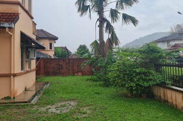 Taman Tasik Semenyih (Lake Residence)