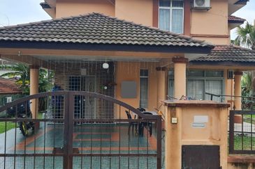 Taman Tasik Semenyih (Lake Residence)