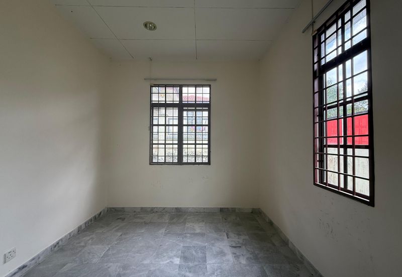 Taman Tasik Semenyih (Lake Residence)