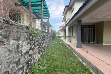 Taman Tasik Semenyih (Lake Residence)