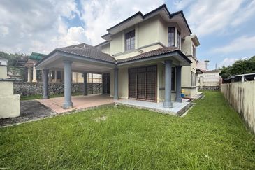 Taman Tasik Semenyih (Lake Residence)