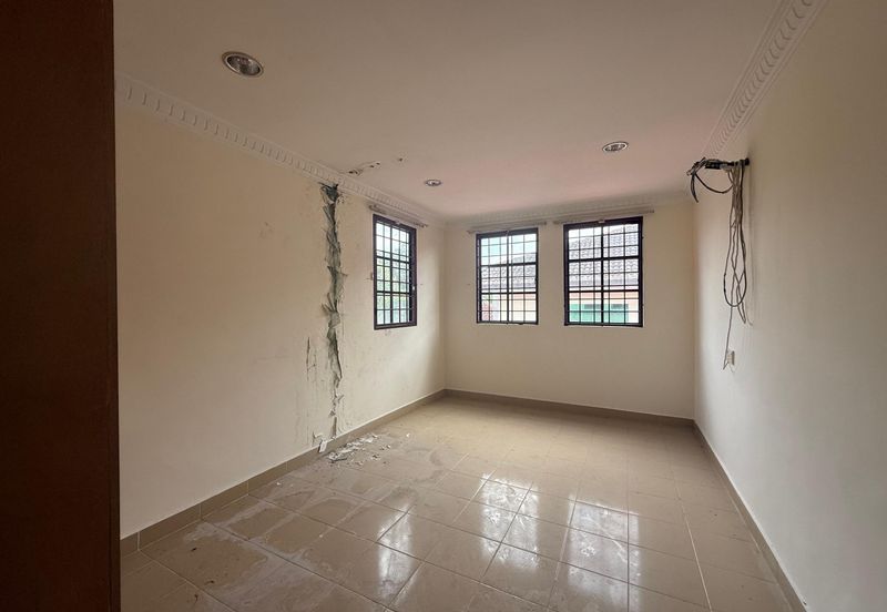 Taman Tasik Semenyih (Lake Residence)