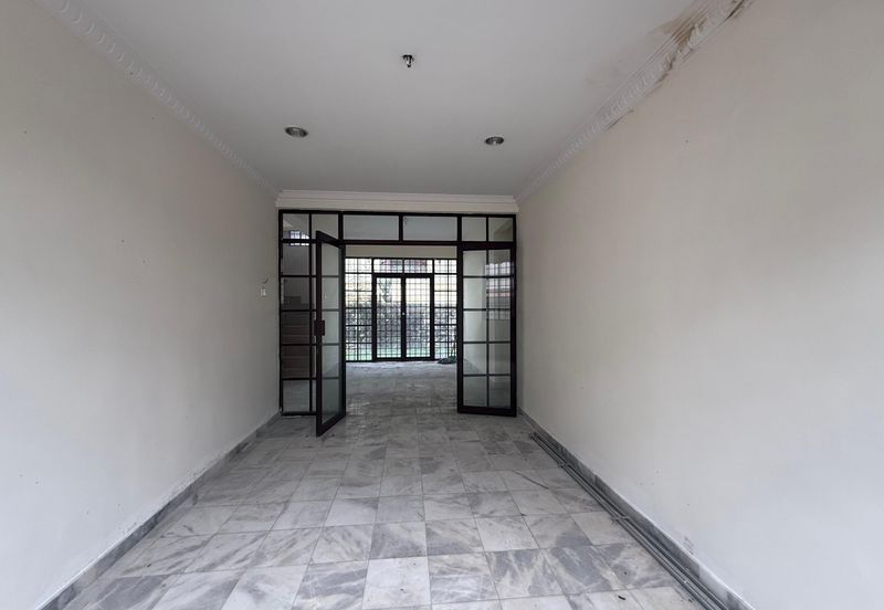 Taman Tasik Semenyih (Lake Residence)