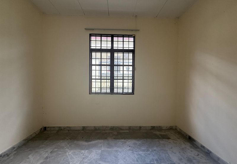 Taman Tasik Semenyih (Lake Residence)