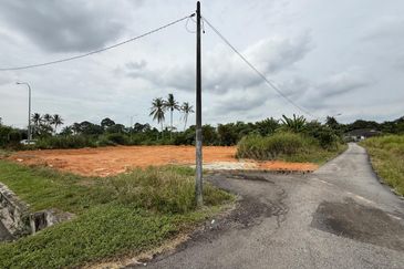 Tanah Pertanian Beranang Tengah