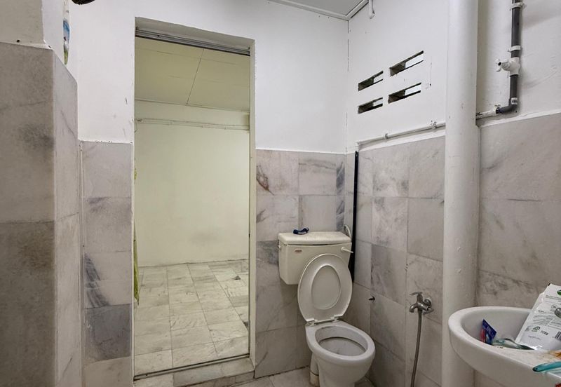 Taman Tasik Semenyih (Lake Residence)