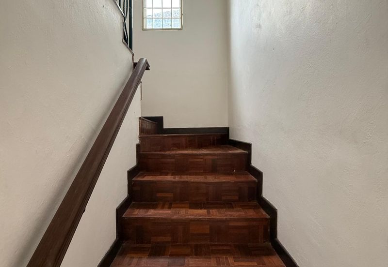 Taman Tasik Semenyih (Lake Residence)