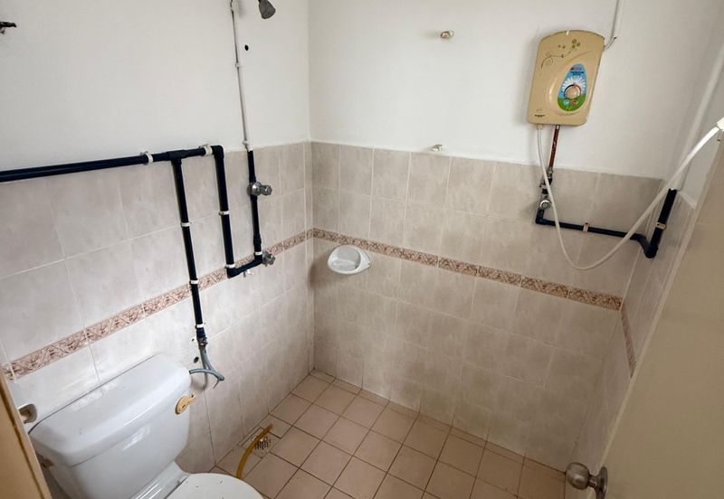 Taman Tasik Semenyih (Lake Residence)