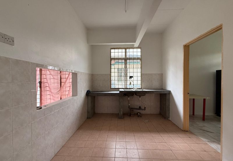 Taman Tasik Semenyih (Lake Residence)