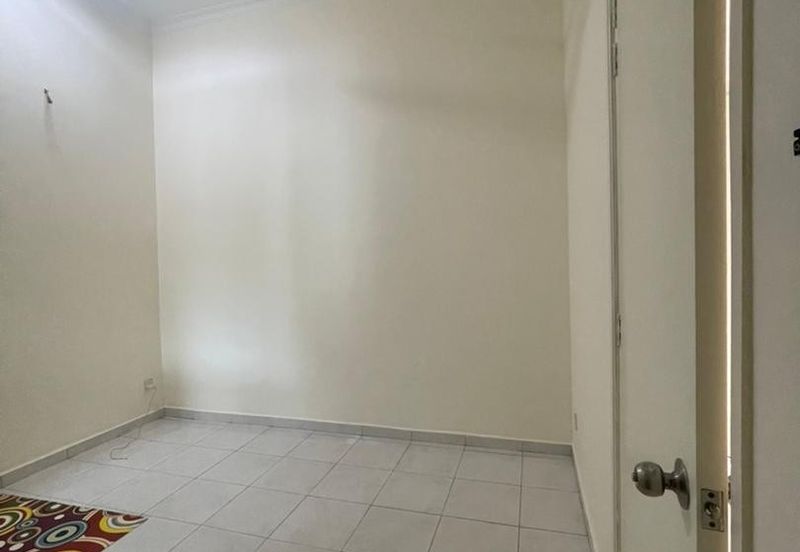 Avenue 2, Lake Valley