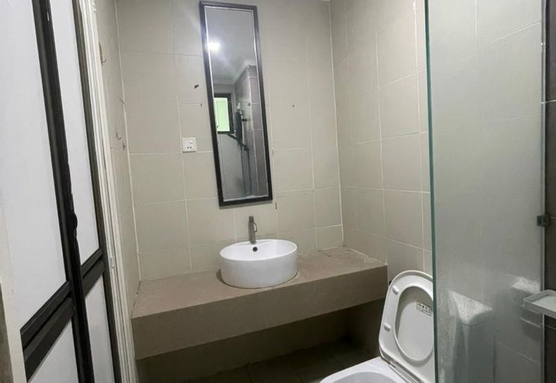 Avenue 2, Lake Valley