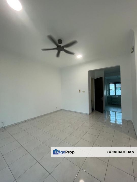 LAKE VIEW! Avenue 2 Townhouse @ Lake Valley, Bandar Tun Hussein Onn, Cheras, Selangor, Cheras