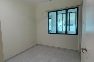 Avenue 2, Lake Valley