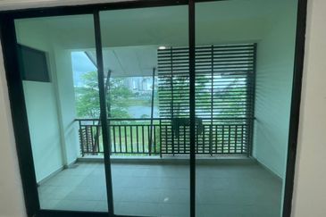 Avenue 2, Lake Valley