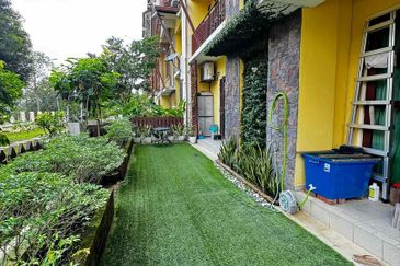 Avenue 2, Lake Valley