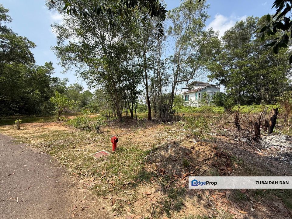 8,697 SQ FT! FREEHOLD! Bungalow Lot Land @ Bandar Tasik Kesuma, Beranang/Semenyih, Selangor, Semenyih