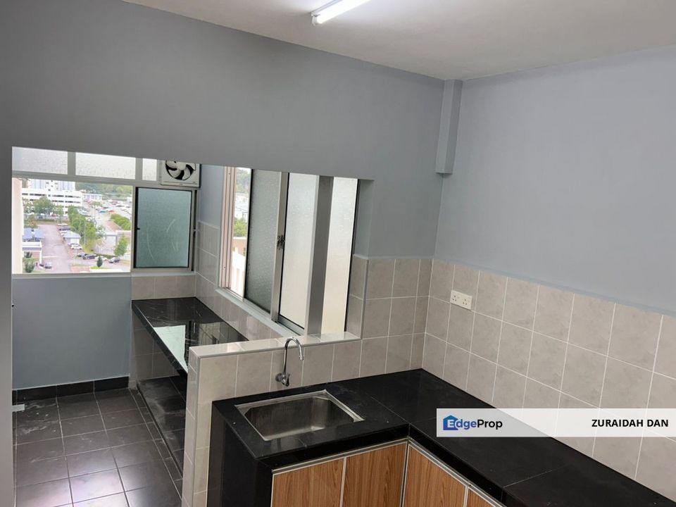 (PARTIALLY FURNISHED) Corner Unit! D’Cassia Apartment @ Setia Ecohill, Semenyih, Selangor, Semenyih